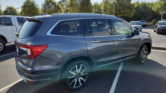 2022 Honda Pilot touring 7-passenger
