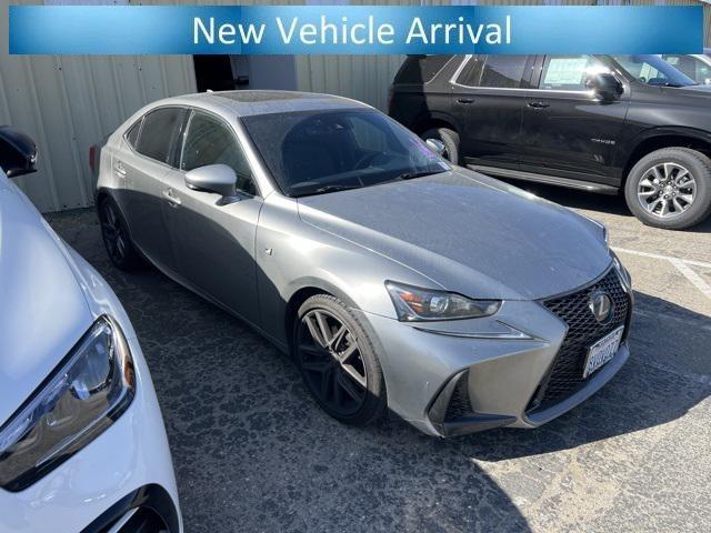 2018 lexus is 300 base