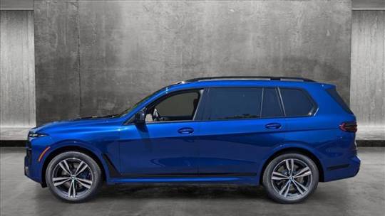 2024 BMW X7