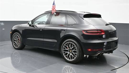 2017 Porsche Macan
