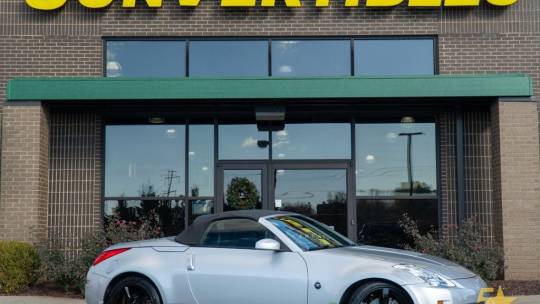 2006 Nissan 350Z roadster touring