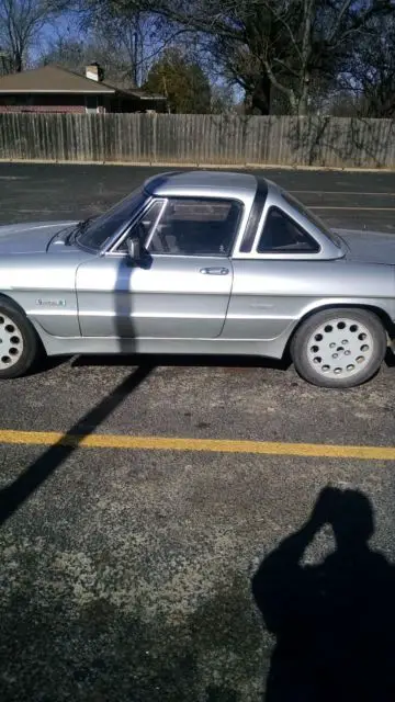 alfa romeo 1989 quadrifolio