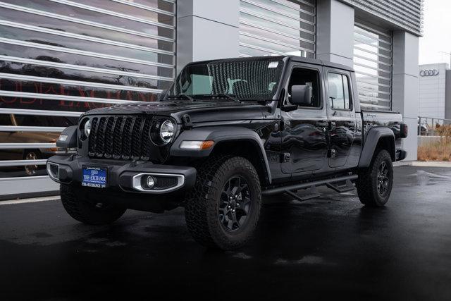 2023 jeep gladiator sport