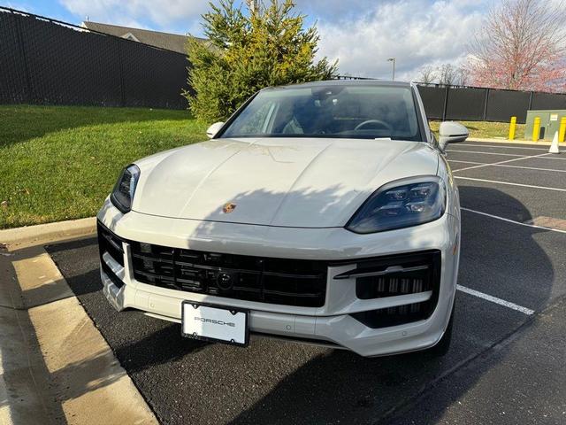 2024 porsche cayenne s coupe awd