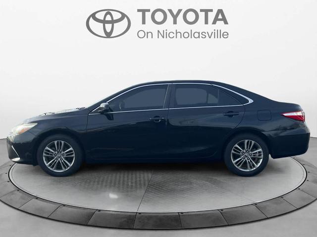 2015 toyota camry se