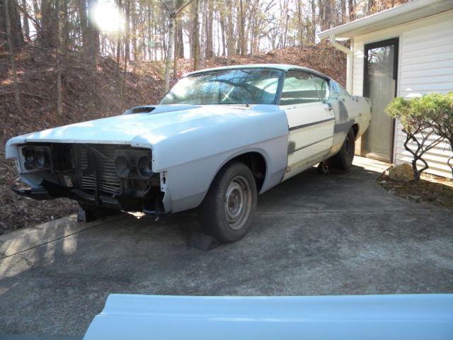 1969 ford cobra r code 428 cobra jet c6 excellent project to finish!!