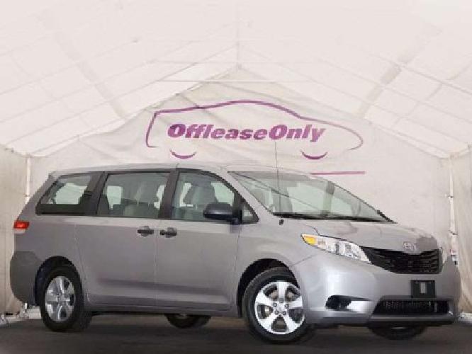 2012 toyota sienna le in lake worth, fl