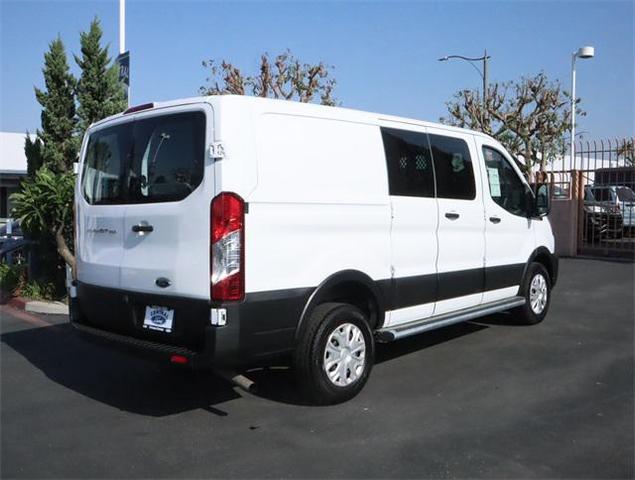 2021 ford transit-150 base