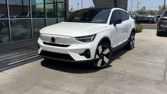 2023 Volvo C40