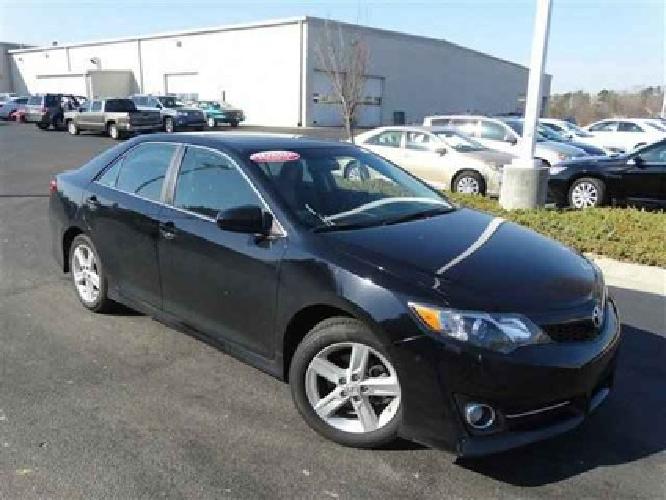 2012 toyota camry se with sunroof & bluetooth in wilson, nc