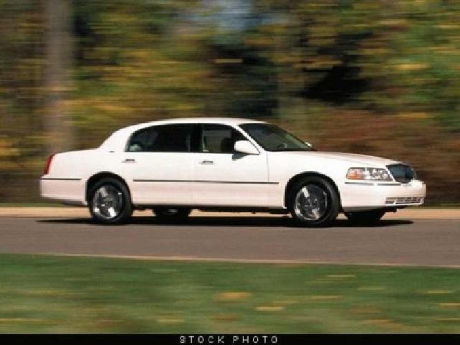 2007 lincoln town car signature limited in lynchburg, va