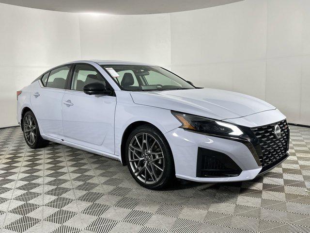 2023 nissan altima sr vc-turbo fwd