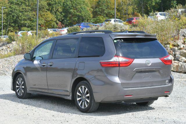 2020 toyota sienna xle