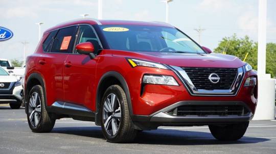 2023 Nissan sl