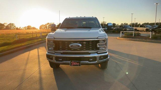2024 ford f-350 lariat super duty