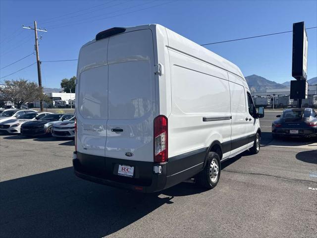 2023 ford transit-250 base