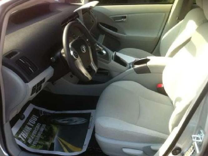 2013 toyota prius iii in york, pa