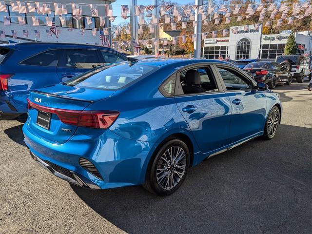2022 kia forte gt-line