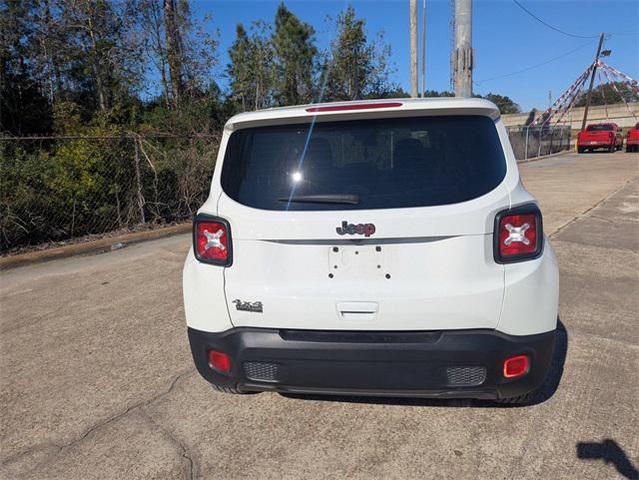 2023 jeep renegade latitude