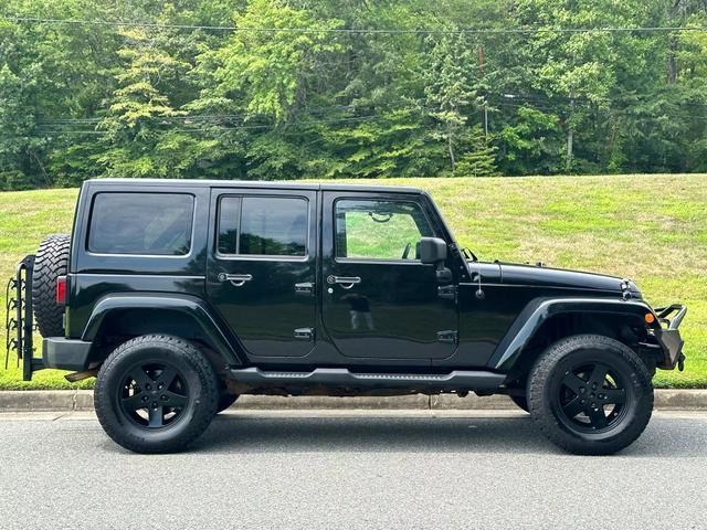 2011 jeep wrangler unlimited sahara