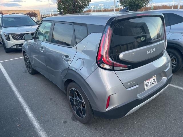 2023 kia soul ex