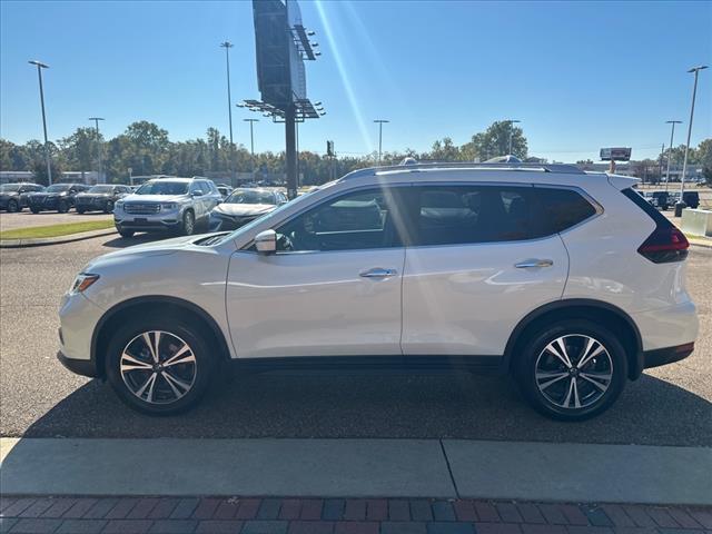 2020 nissan rogue sv