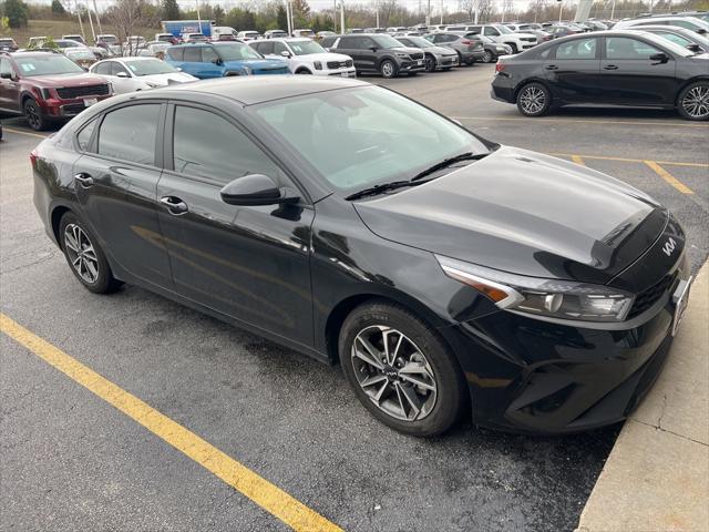 2022 kia forte lxs