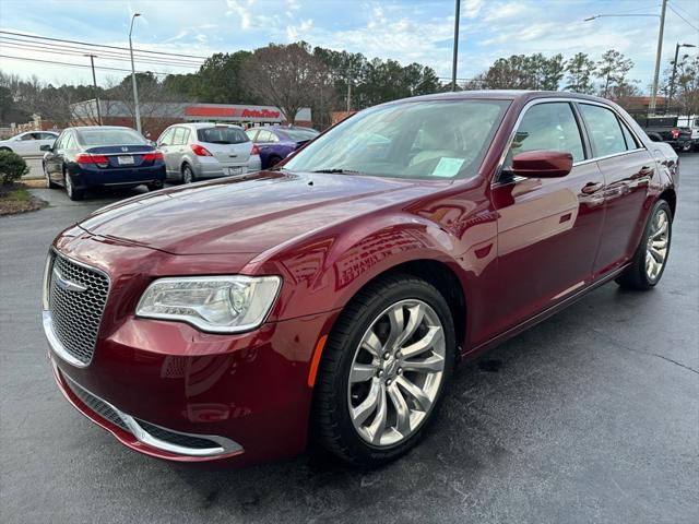 2018 chrysler 300 touring