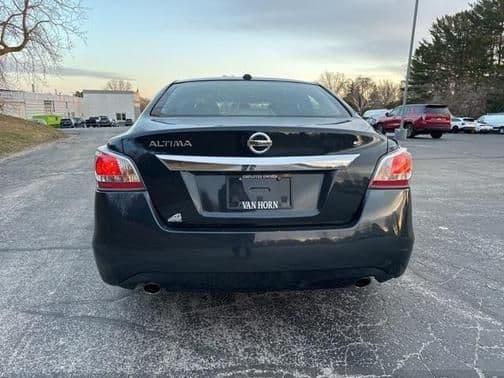 2015 nissan altima 2.5 4dr sedan in sheboygan, wisconsin