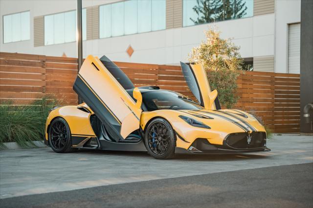 2022 maserati mc20