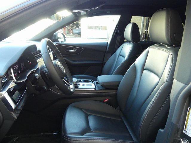2021 audi q8 55 premium