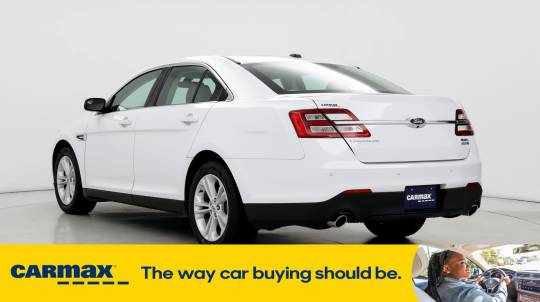2019 Ford Taurus