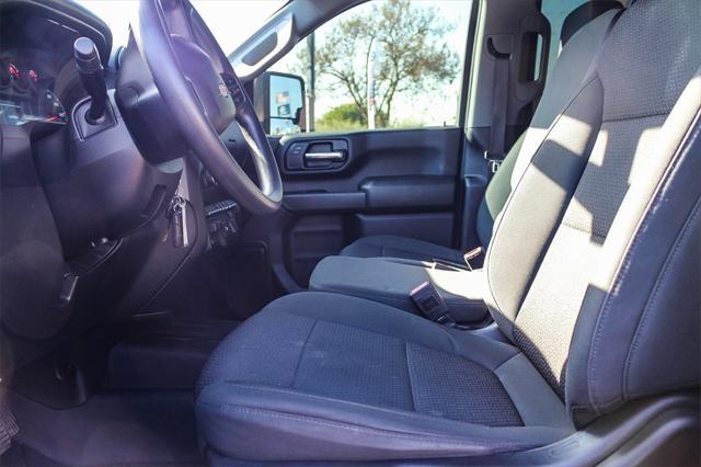 2020 chevrolet silverado 2500 custom