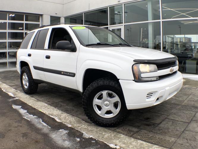 used 2003 chevrolet trailblazer ls lansing, mi 48911 for sale in lansing, michigan