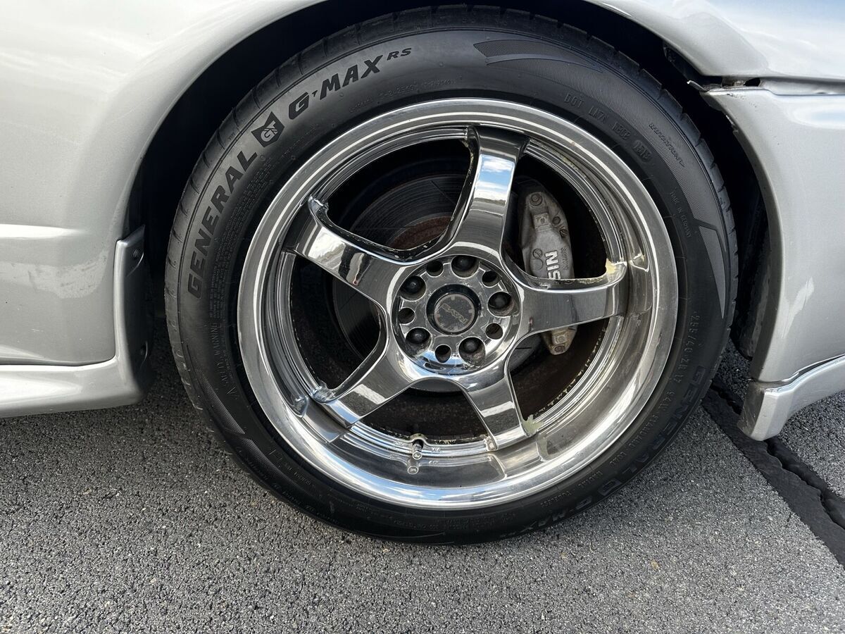 1980 nissan skyline grey gtr