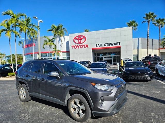 2021 toyota rav4 xle