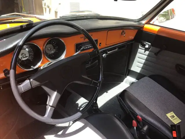 1972 volkswagen karmann ghia - perfect condition