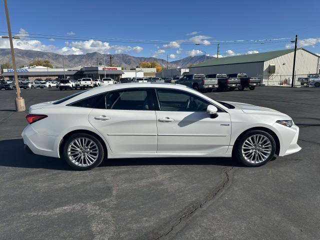 2020 toyota avalon hybrid limited
