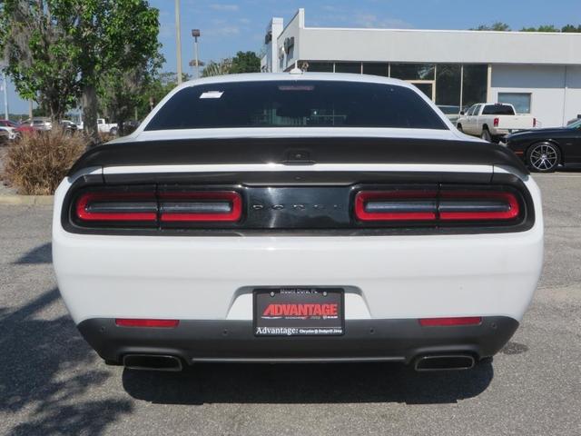 2022 dodge challenger srt hellcat