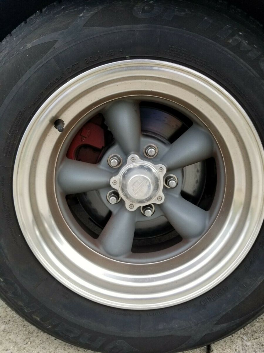 1977 chevrolet c10 stepside lowered, 350, auto, power brakes, power steering