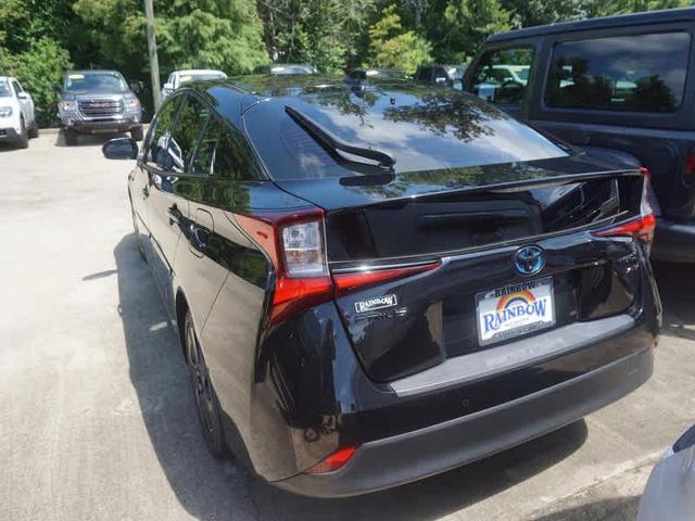 2022 toyota prius le
