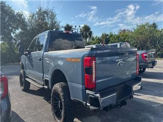 2023 Ford F-350 lariat