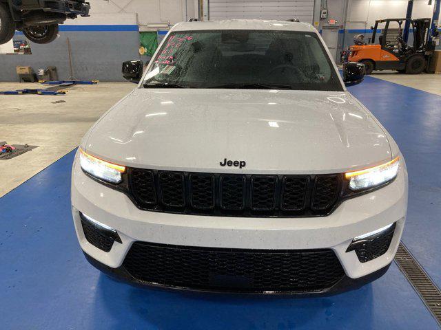 2023 jeep grand cherokee limited x
