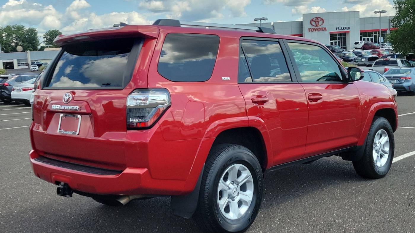 2023 toyota 4runner sr5