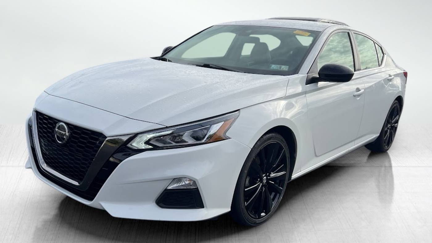 2022 nissan altima 2.5 sr