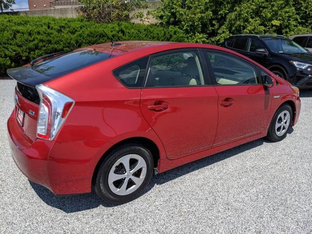 2014 toyota prius three
