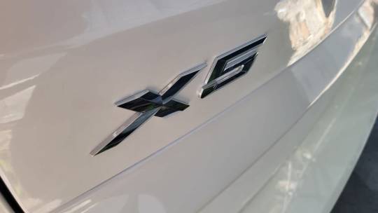 2025 BMW X5