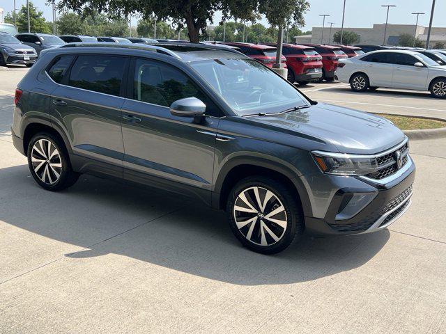 2023 volkswagen taos 1.5t se