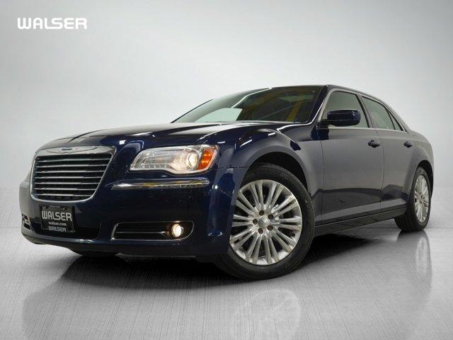 2013 chrysler 300 base