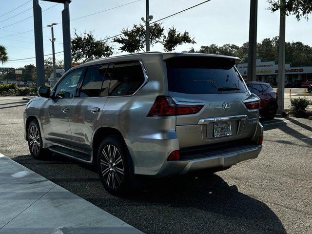 2020 lexus lx 570 three-row